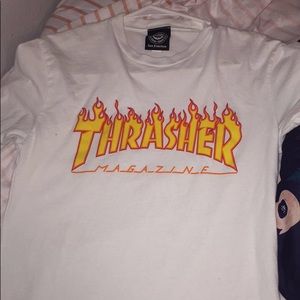 Thrashers t shirt